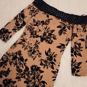 🆕️ A'gaci - Off the Shoulder Dress